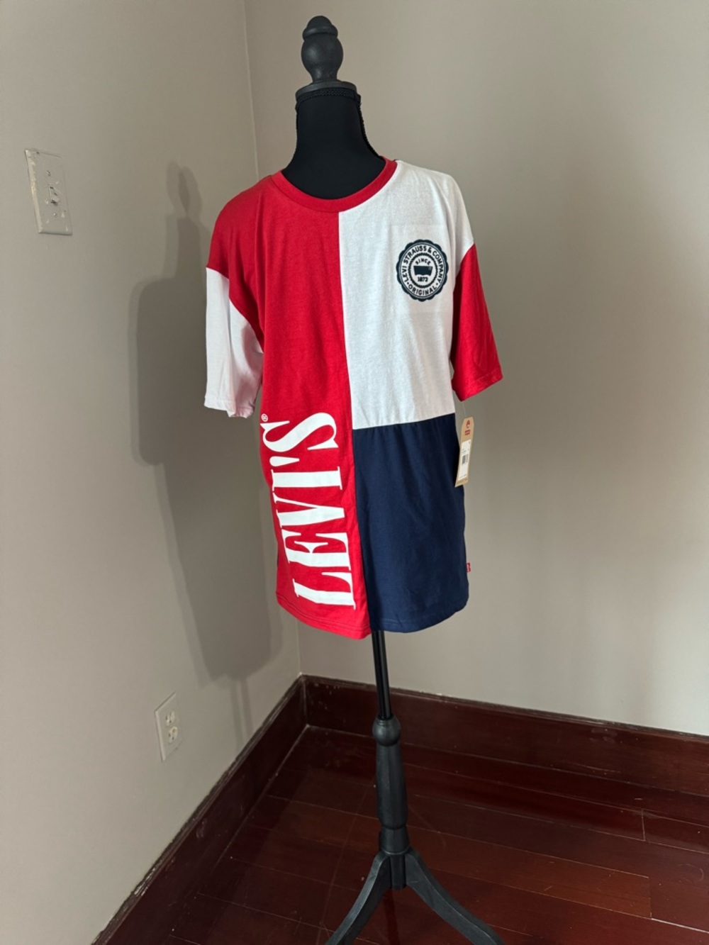 NWT Levi's Kids Red White Blue Colorblock Short Sleeve Tee - Picture 2 of 6